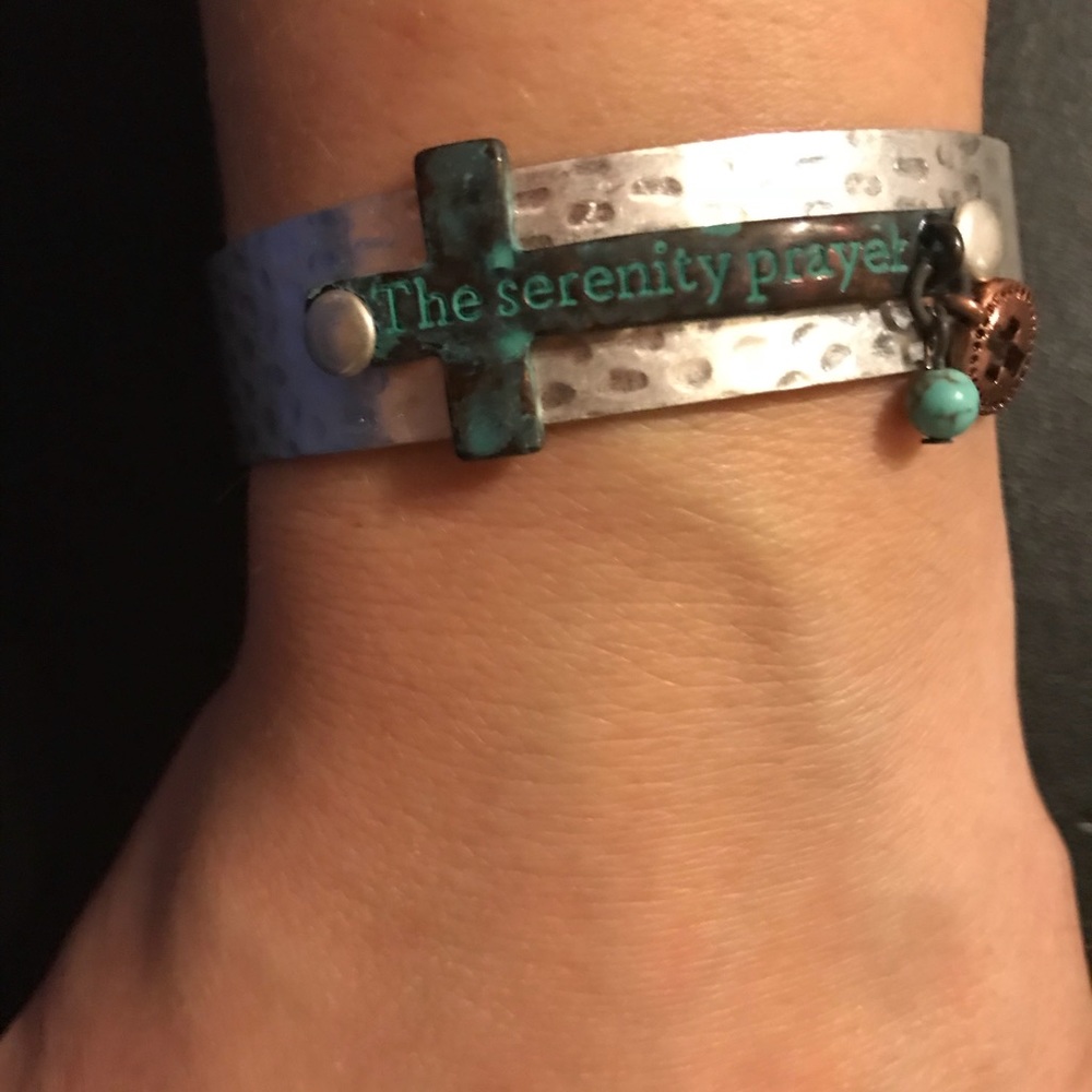 Only 1 left✨Serenity prayer!! Cross band bracelet - Picture 2 of 5